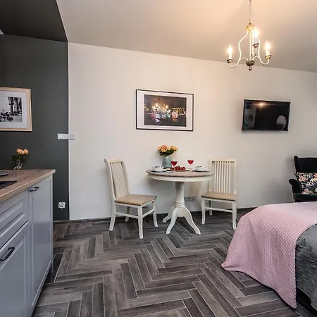 Rajska Old Town Suites-3